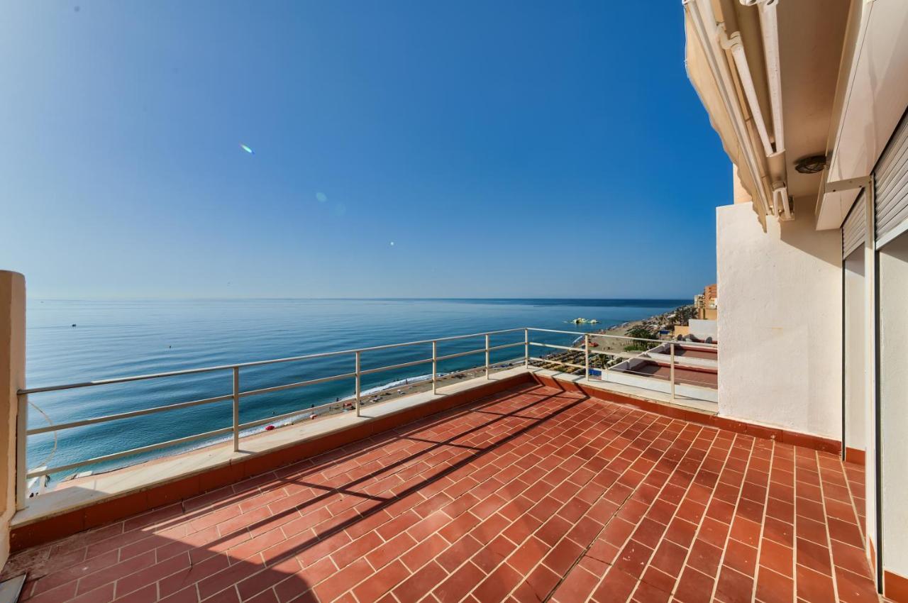 Holidays2Fuengirola Duplex With Stunning Sea View, Terraces,1St Line Beside Port 外观 照片